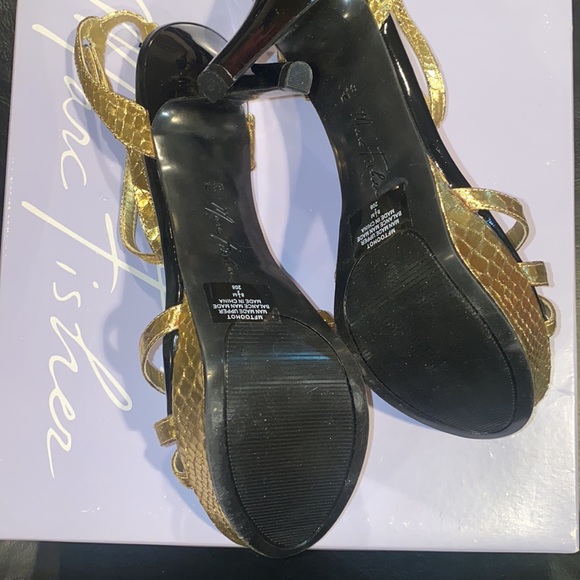 Marc Fisher Heels - Picture 6 of 9